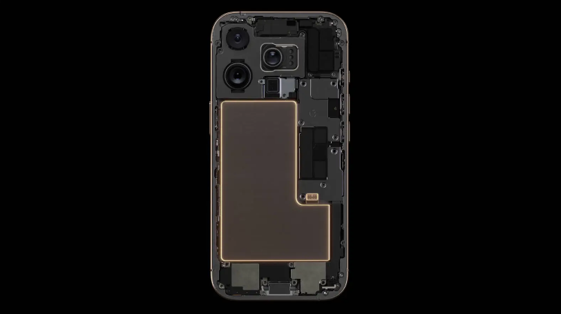 秦皇岛苹果手机维修分享iPhone 16 Pro 系列屏幕更大，搭载 A18 Pro 芯片 